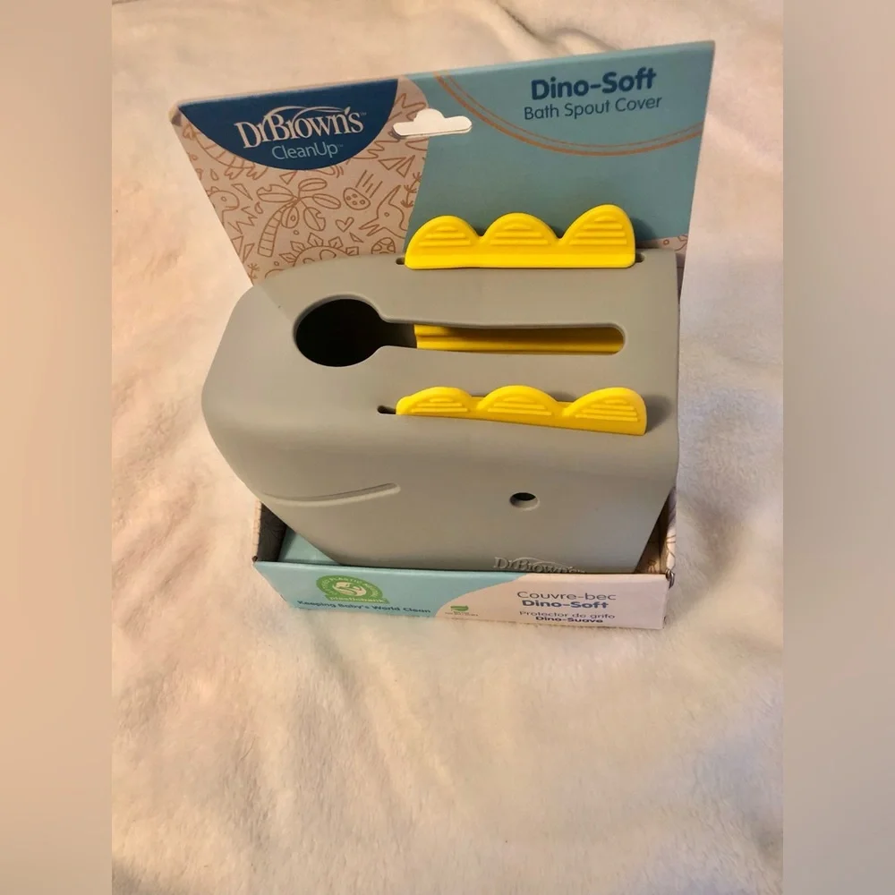New Dr. Brown’s CleanUp Dino-Soft Baby Bath Spout Cover new in the box